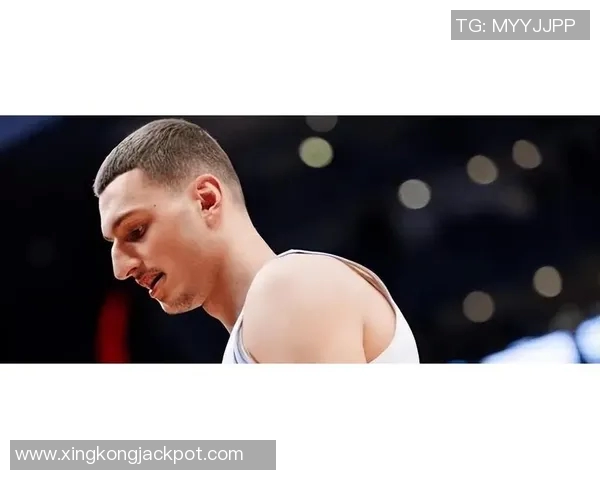 约维奇称赞鲍威尔得分能力出众认为他是顶尖得分手