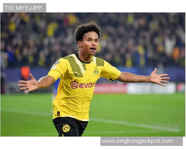 阿德耶米头球破门助力多特在第66分钟再添一城